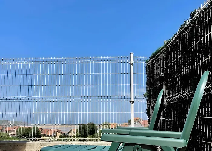 Mymogrohome Apartman *